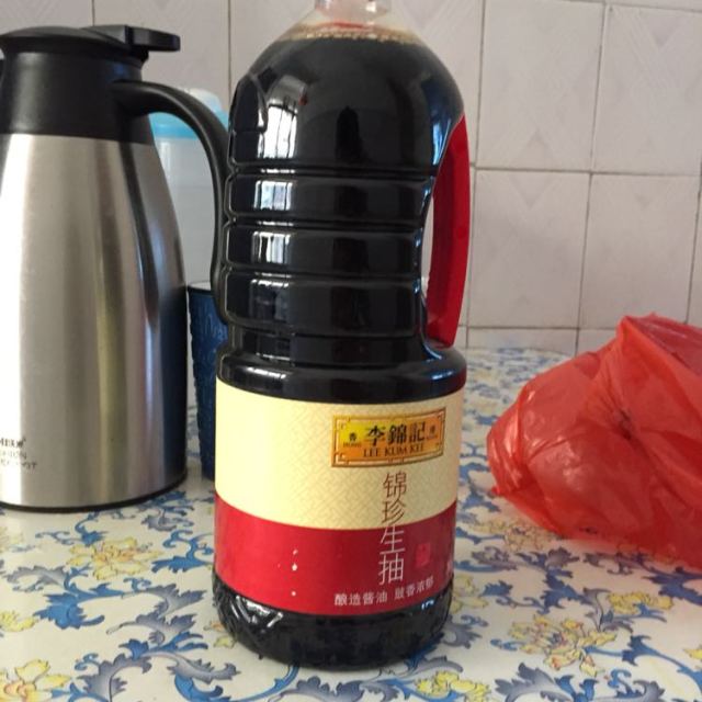 李锦记 锦珍生抽 1650ml 瓶装 生抽 酿造酱油 优质大豆,酿造豉香好