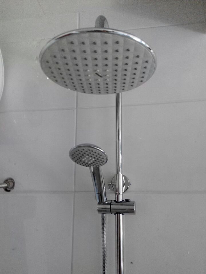 挂墙式固定可旋转淋浴器 铜质主体双花洒龙头单把双控三档出水圆形五