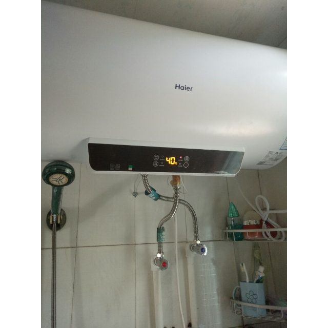 > 海尔(haier)60升遥控式电热水器ec6001-gc 健康抑菌 2000w功率商品