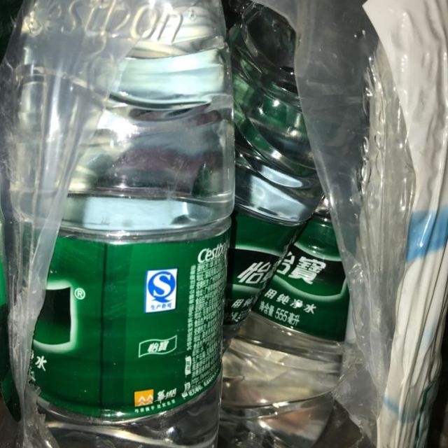 > 怡宝 纯净水 555ml*12 量贩装商品评价 > 怡宝水不错哦,日期新.