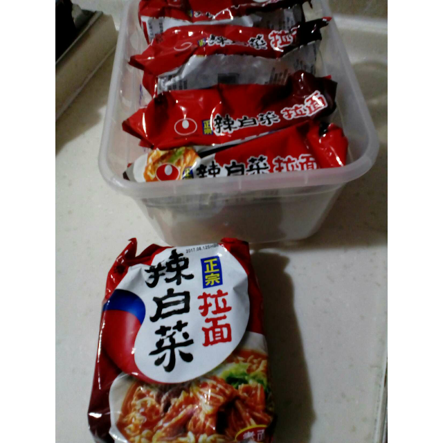 ></p></a> 农心 辣白菜五连包 120g*5 速食方便面商品评价 > 辣白菜口味是我最