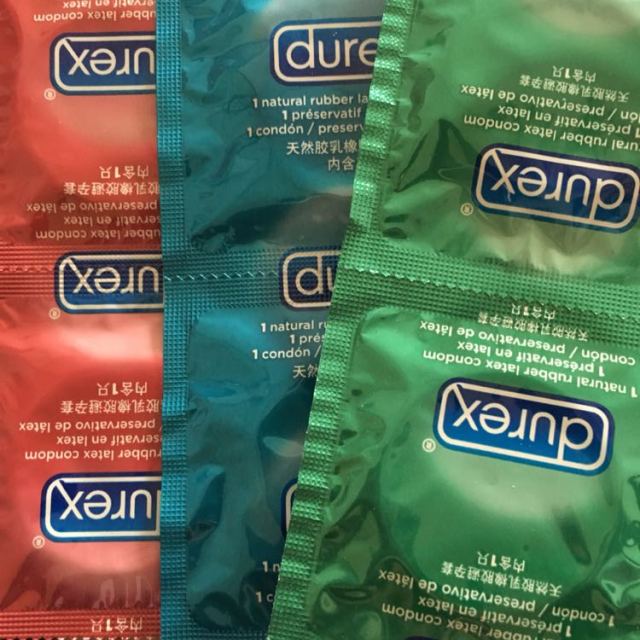 杜蕾斯(durex) 避孕套 经典四合一 24只装 love活力 避孕组合套装