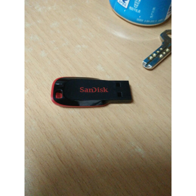 闪迪(sandisk)酷刃(cz50)32gb u盘商品评价 比我想像中的小!比我.