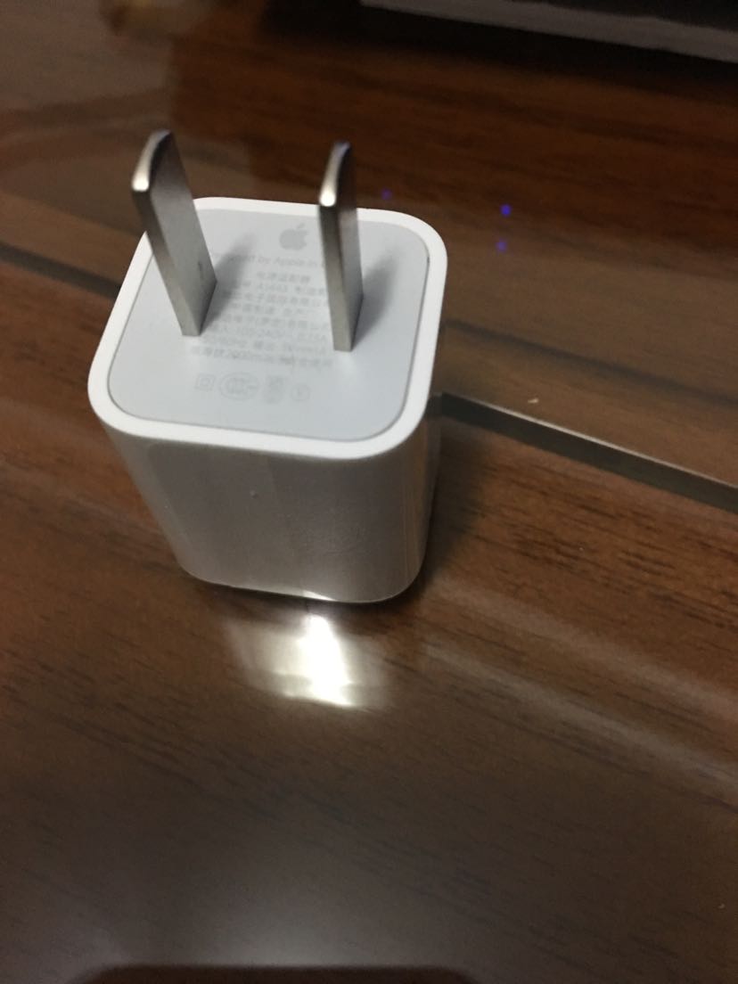 苹果ipad充电插头