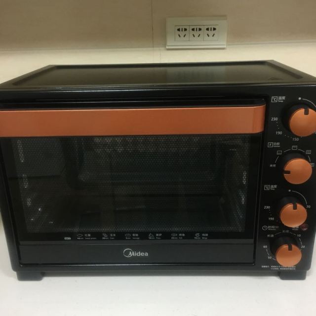 美的midea电烤箱35升四层烤位多层聚能面板内置接渣盘t3l326b