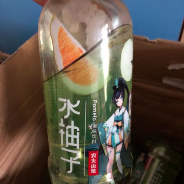  农夫山泉 水柚子果味饮料 530ml*瓶 整箱商品评价  这个口味不错