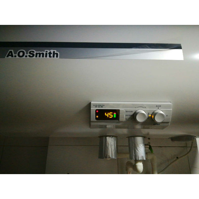 ao史密斯(a.o.smith)60升3000w电热水器60x1 金圭内胆