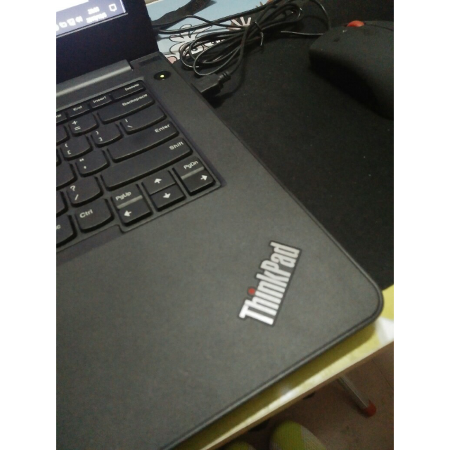 联想(thinkpad) e470c 20h3a00gcd 14英寸笔记本电脑intel i3 4g 500