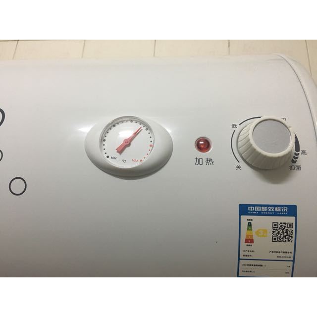 > 万和(vanward)50升旋钮式电热水器e50-q1w1 适用2-3人商品评价 >