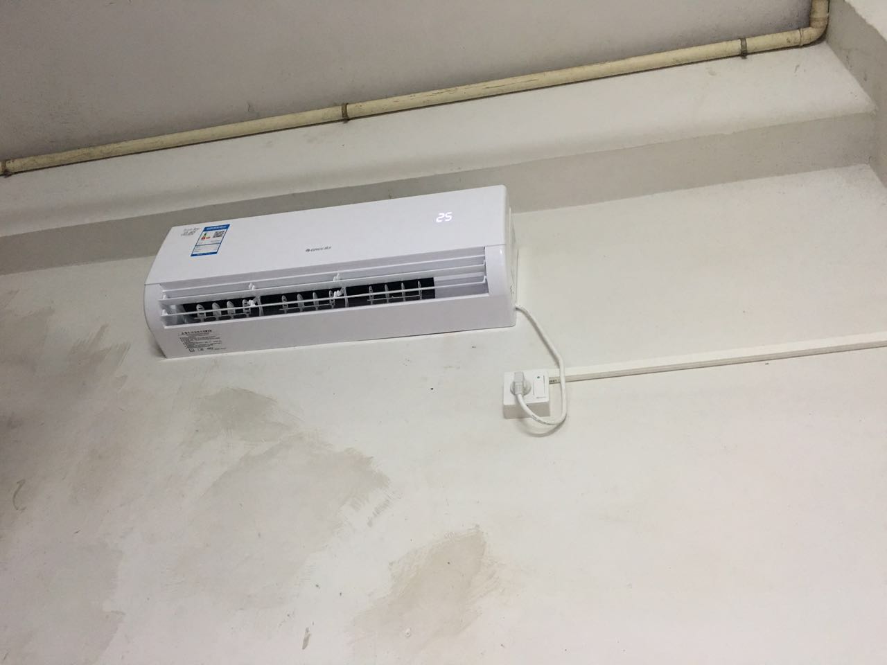 格力(gree) 小1匹单冷挂机空调 品悦定频壁挂式空调 24h定时kf-23gw