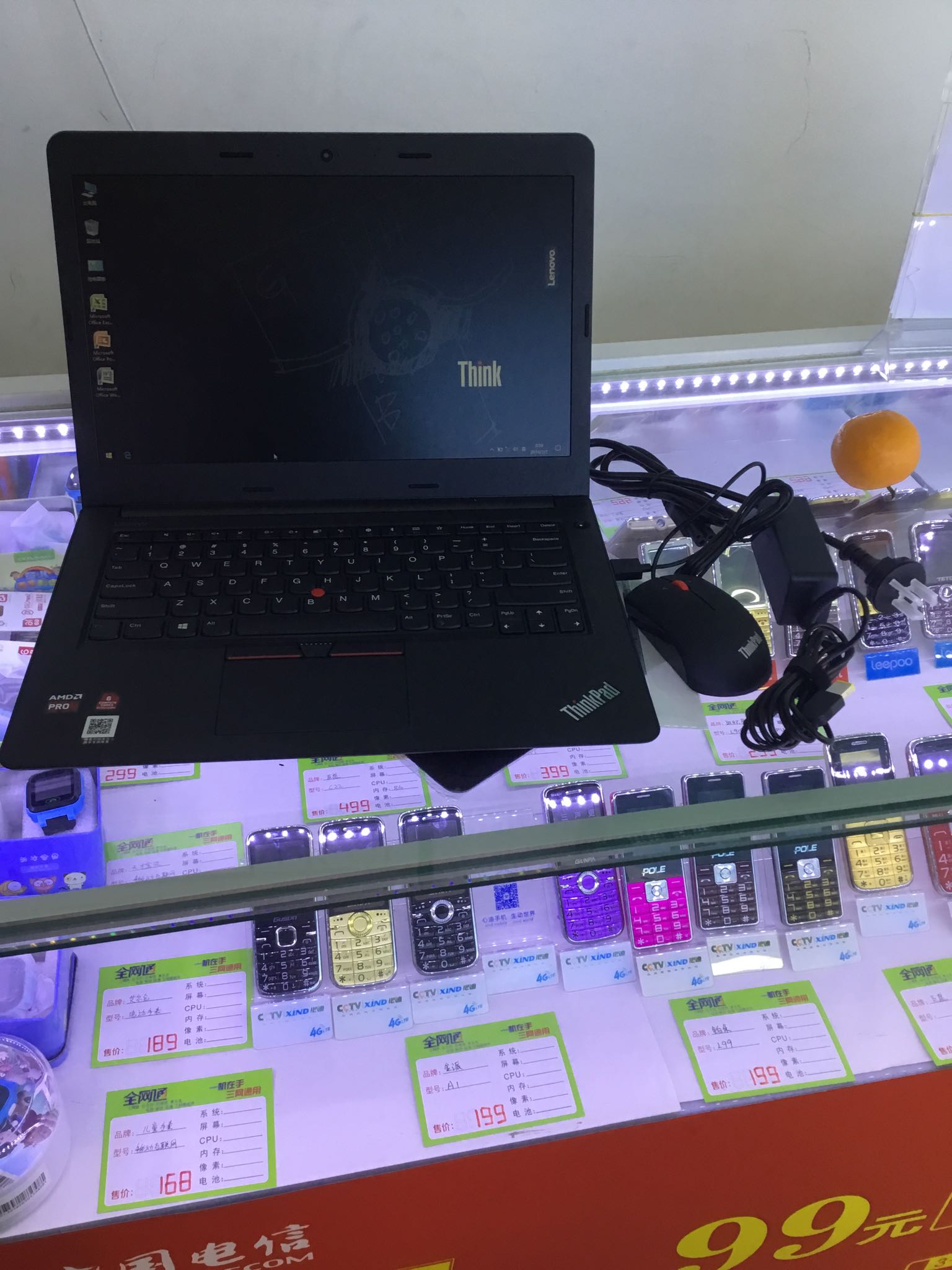 台联想thinkpad 电脑