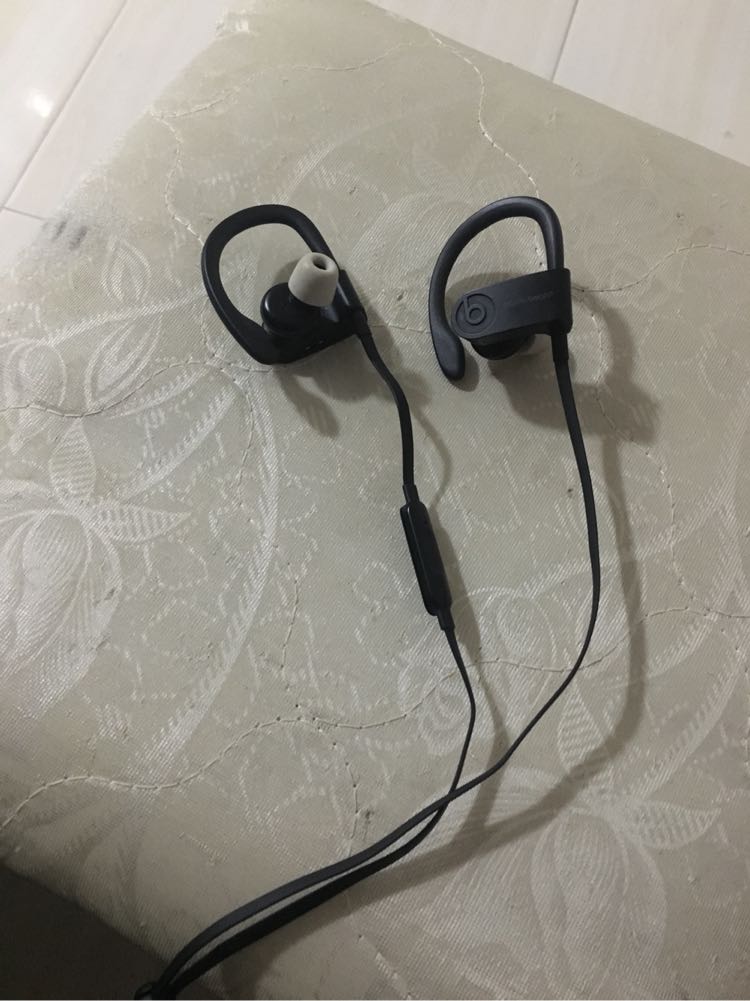 耳机入耳式beats