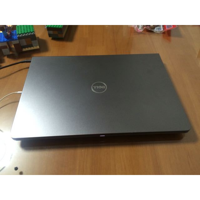 戴尔(dell)成就vostro14-5468 14英寸轻薄笔记本电脑(i5-7200u 4g 256