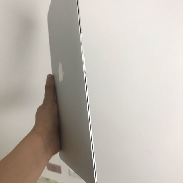 applemacbookair133英寸i5处理器8gb128gbssd银色笔记本电脑超薄本d32