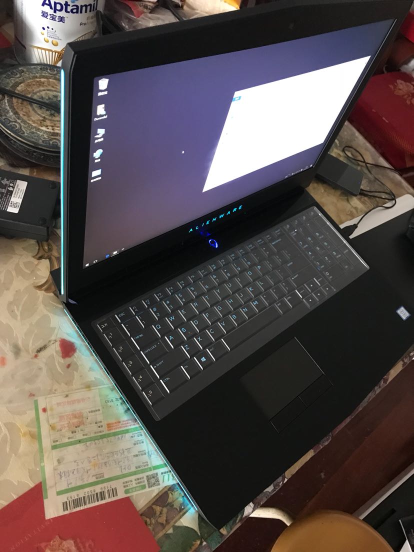 i7gtx1070笔记本评价  2018-04-14 客服很耐心解答,技术人员远程帮忙