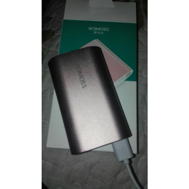 romoss/罗马仕充电宝ace金属移动电源10000mah 手机/平板通用玫瑰金