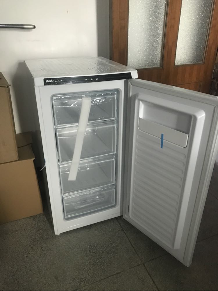 海尔(haier)bd-150dew家用小冰柜立式侧开门单门抽屉式冷冻柜智能控温