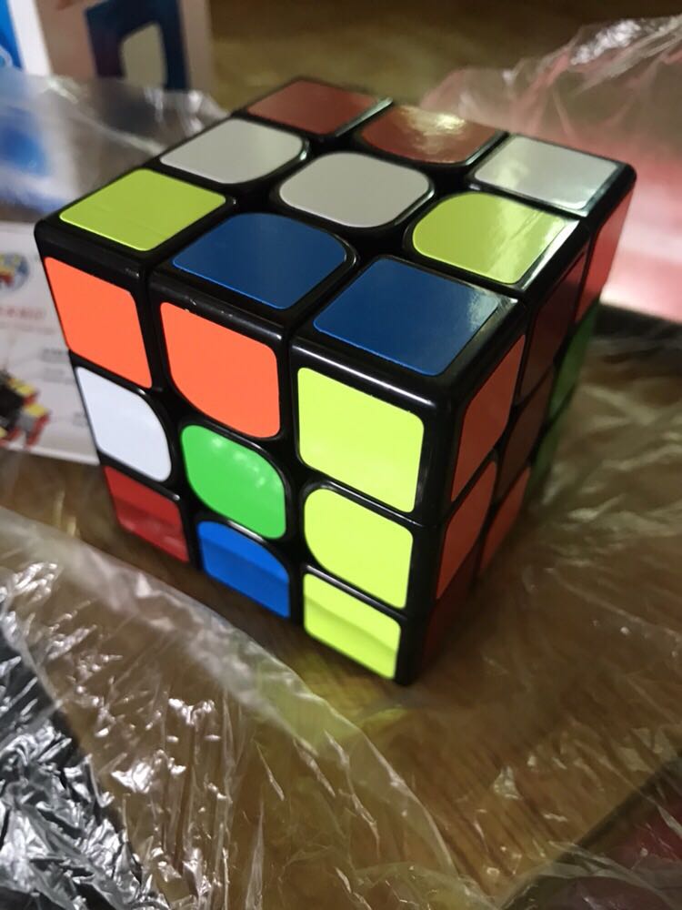 魔方好用的牌子 152207546174921384.jpg