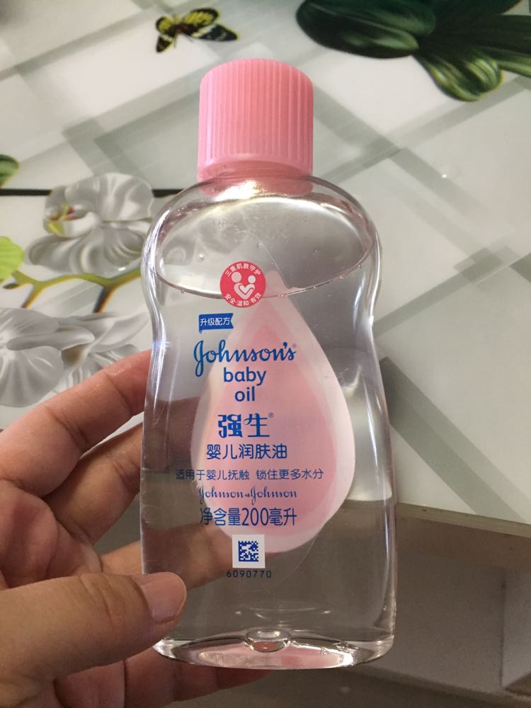 强生婴儿润肤油200ml 宝宝按摩油新款去头垢婴儿油抚触油滋润保湿晒单