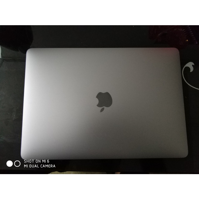 apple macbook pro 13.3英寸 i5处理器 8gb 128gb ssd 深空灰 不带触