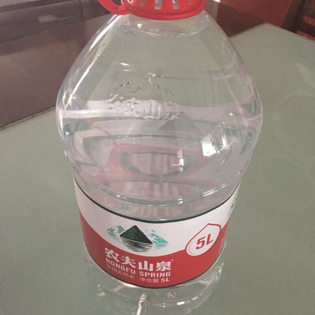 农夫山泉天然饮用水5l*4 整箱装