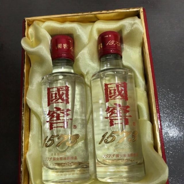 > 泸州老窖 国窖1573 浓香型白酒 52度 小礼盒 50ml*2瓶商品评价 > 不