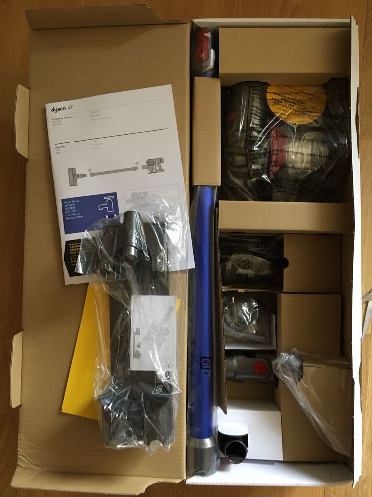 戴森(dyson)吸尘器 v7fluffy 30分钟续航 家用除螨 整机过滤 软绒滚筒