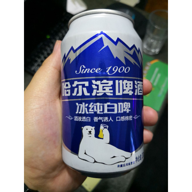 > harbin/哈尔滨啤酒 冰纯白啤330ml*24听商品评价 > 酒还是不错的.