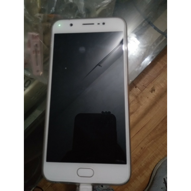 > vivo y69 3gb 32gb 金色 全网通4g手机商品评价 > 还可以,做活动买