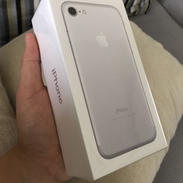 > 苹果(apple) iphone 7 32gb 银色 移动联通电信全网通4g手机 a1660