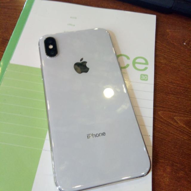 > 苹果(apple) iphone x 64gb 银色 移动联通电信全网通4g手机 a1865
