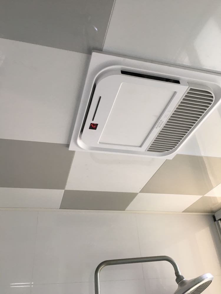 卫生间吸顶暖风机安装墙上需要打洞吗…… 如果要使用换气功能就