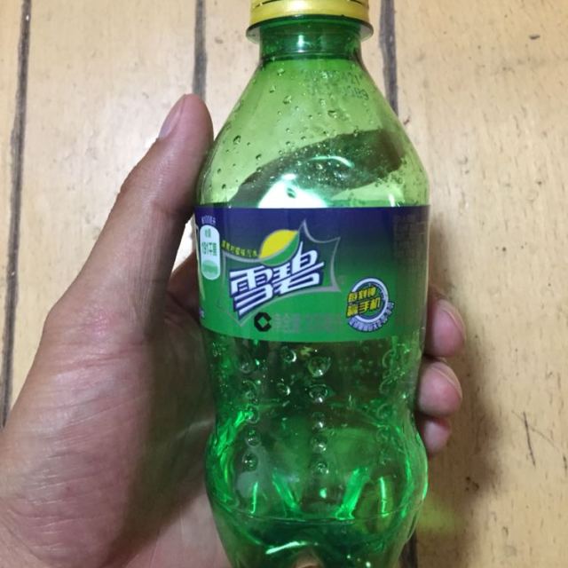 雪碧(sprite)柠檬味汽水 300ml*12(整箱)可口可乐荣誉
