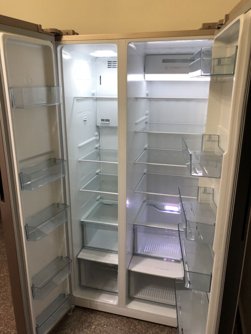 美的双门冰箱对开门