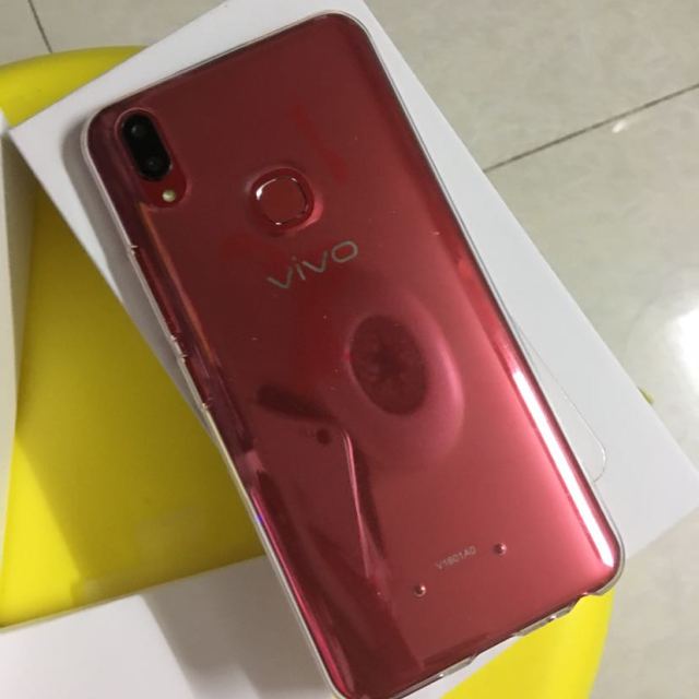 炫慕红 4g全网通 新一代全面屏ai双摄手机 【限时优惠200】vivoz1 4