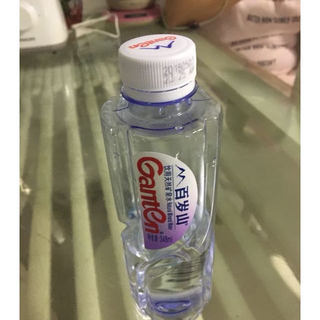 > 百岁山 饮用天然矿泉水348ml*24瓶 箱装 景田商品评价 > 很好第一次