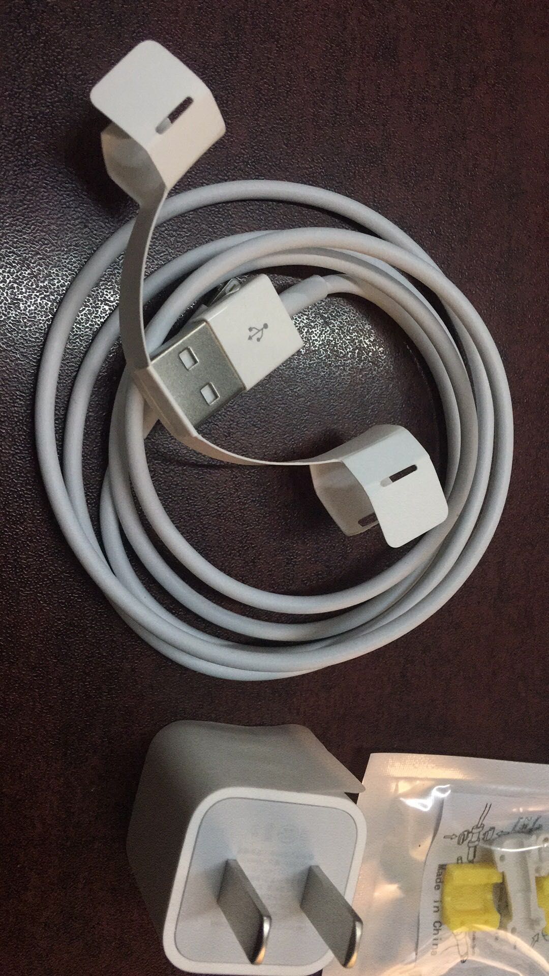 apple苹果原装充电器iphonex/7plus/8sx 6 插头max充电头5w 正品线充