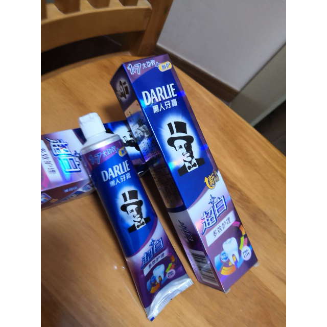 黑人(darlie)超白多效护理牙膏 140g