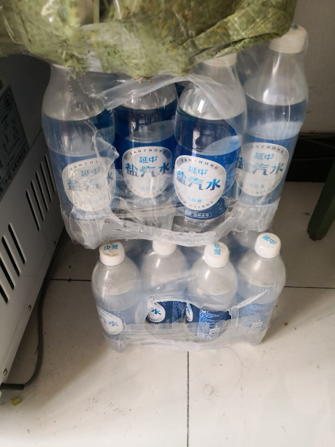 夏天到了,怎么能够缺少,延中盐汽水呢?