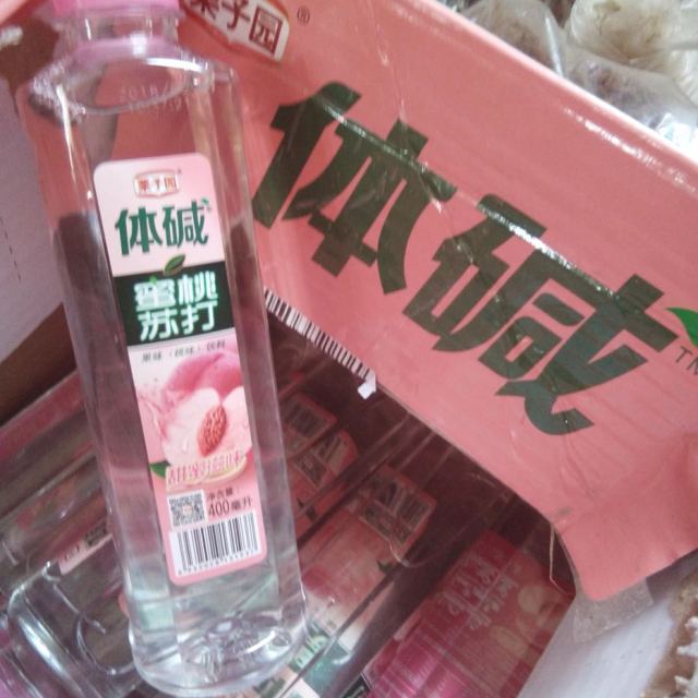 栗子园体碱蜜桃苏打水饮料400ml24瓶果味无汽水非矿泉水饮用水整箱装