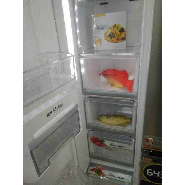 gr-q2473psa 银色风冷变频冰箱 透视窗门中门商品评价 > lg冰箱高端