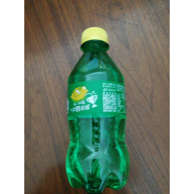 > 雪碧(sprite)柠檬味汽水 300ml*12(整箱)商品评价 > 方便送货上门