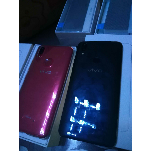 > vivoz1 4 64gb 瓷釉黑 4g全网通 新一代全面屏ai双摄手机商品评价 >