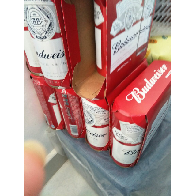 budweiser/百威啤酒 经典醇正500ml*18听商品评价 苏宁超市一无