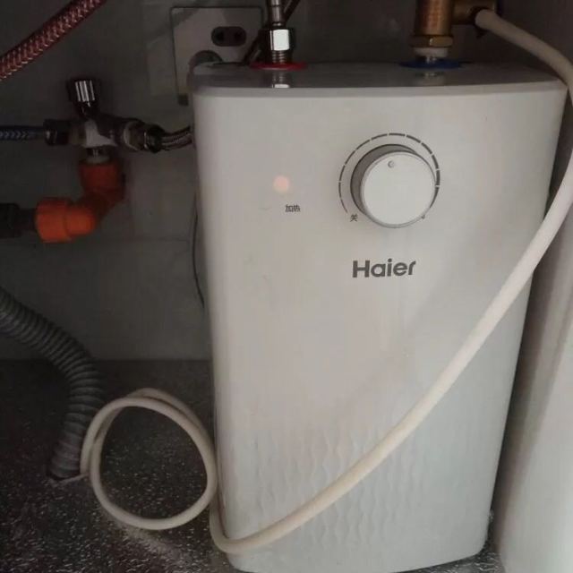 > 海尔(haier) 热水器 上出水厨宝ec5u 5l 2级能效商品评价 > 很满意