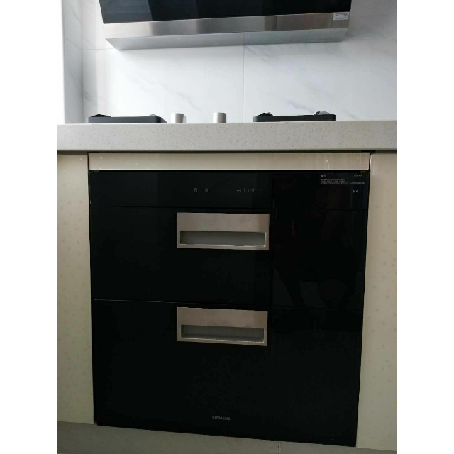 西门子(siemens)二星级嵌入式消毒柜hs223600w 90升 紫外线杀菌