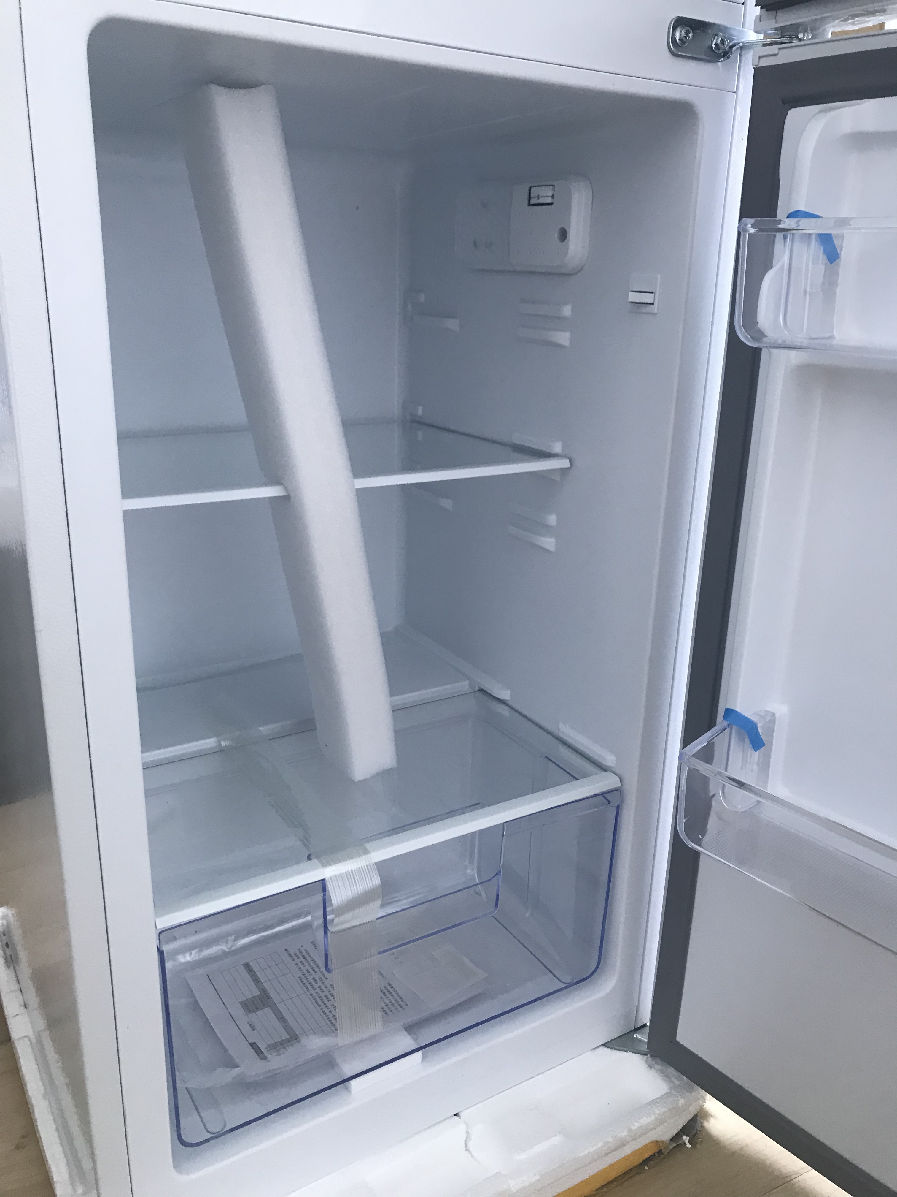 2018-08-06 运货速度很快,冰箱比想象中的大,容量可观,能放不少东西