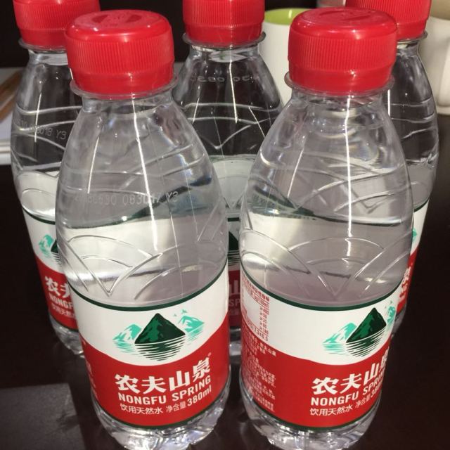 农夫山泉饮用天然水380ml24瓶整箱