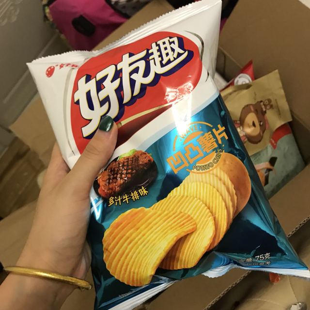 休闲食品 薯片 好丽友(orion) 好丽友 好友趣(多汁牛排味)75g/袋(新老