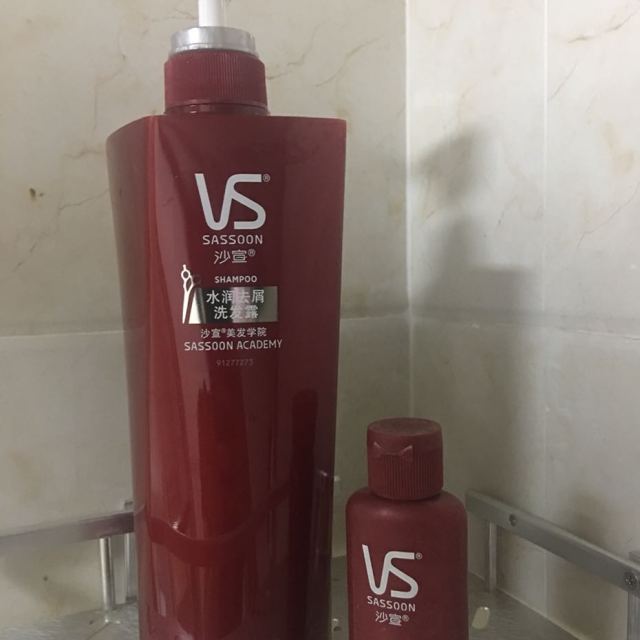 > 沙宣(vs sassoon)水润去屑洗发露洗发水750ml 保湿成人 干性 通用